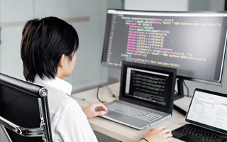 湖北 ,php声明和调用变量的符号是什么？